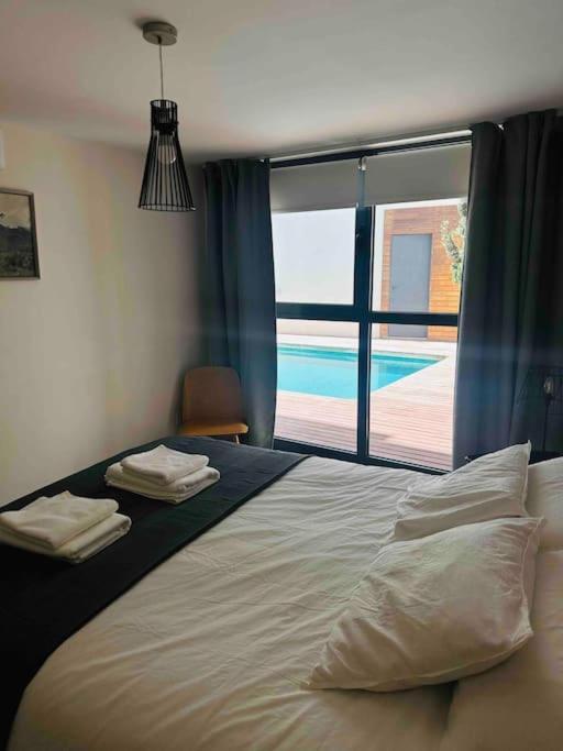 Apartamento Guadalquivir Севилья Экстерьер фото