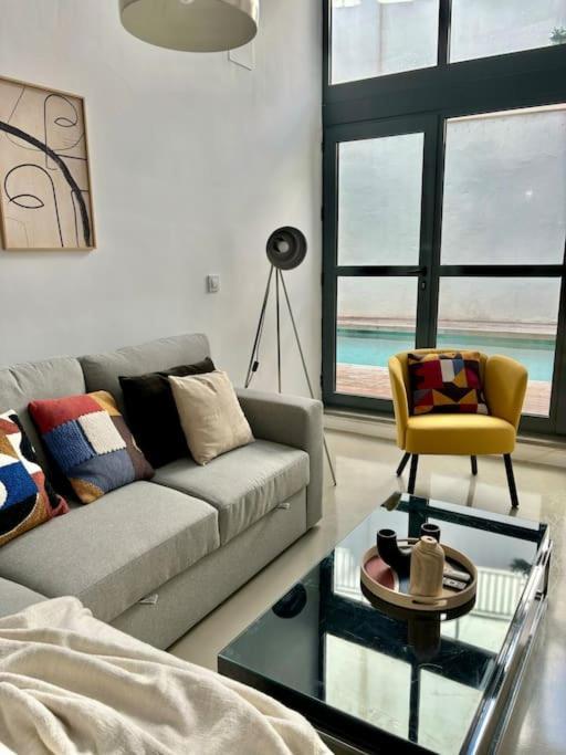 Apartamento Guadalquivir Севилья Экстерьер фото
